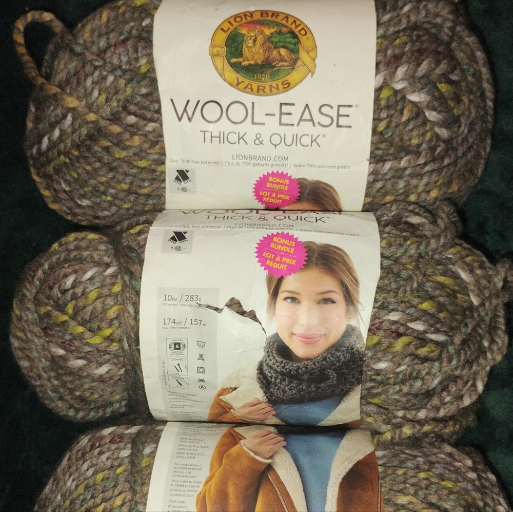 Lion Brand Wool-Ease® Thick & Quick Urban Camouflage Yarn - 30 oz total NEW - Picture 9 of 10